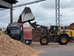 Landrat besucht Rettenmeier