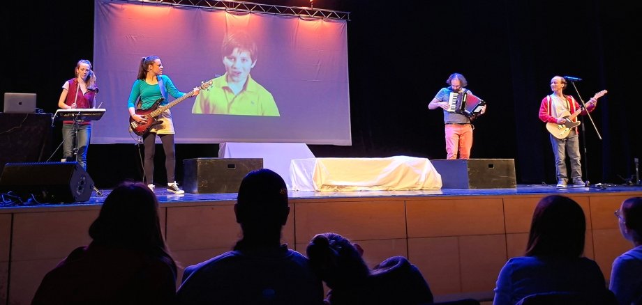 Theater "Trau dich!"